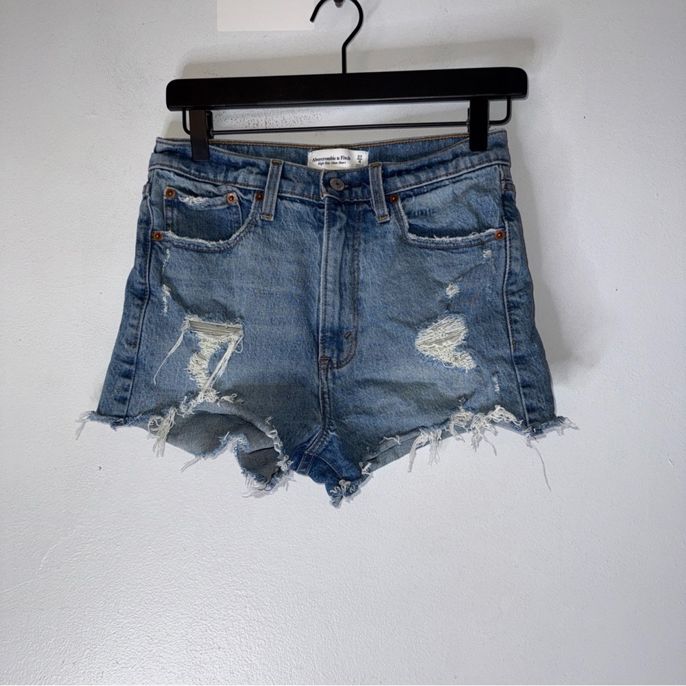 abercrombie fitch High Rise Mom Shorts Distressed‎ Blue Size 27/4